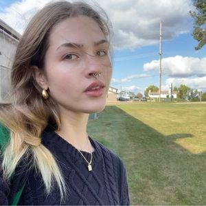 Meet your Posher, Allie